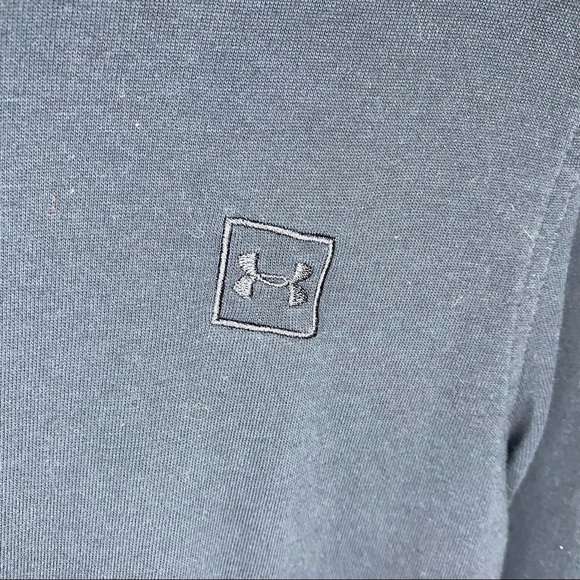 Under Armour all Black pull over hoodie sweater for workout or lounge - Picture 4 of 7